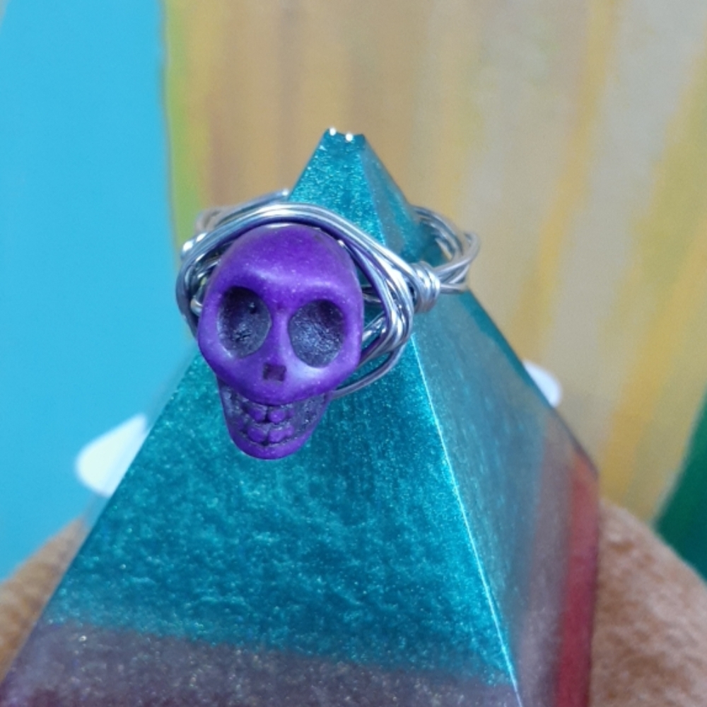 Purple Howlite Skull Ring